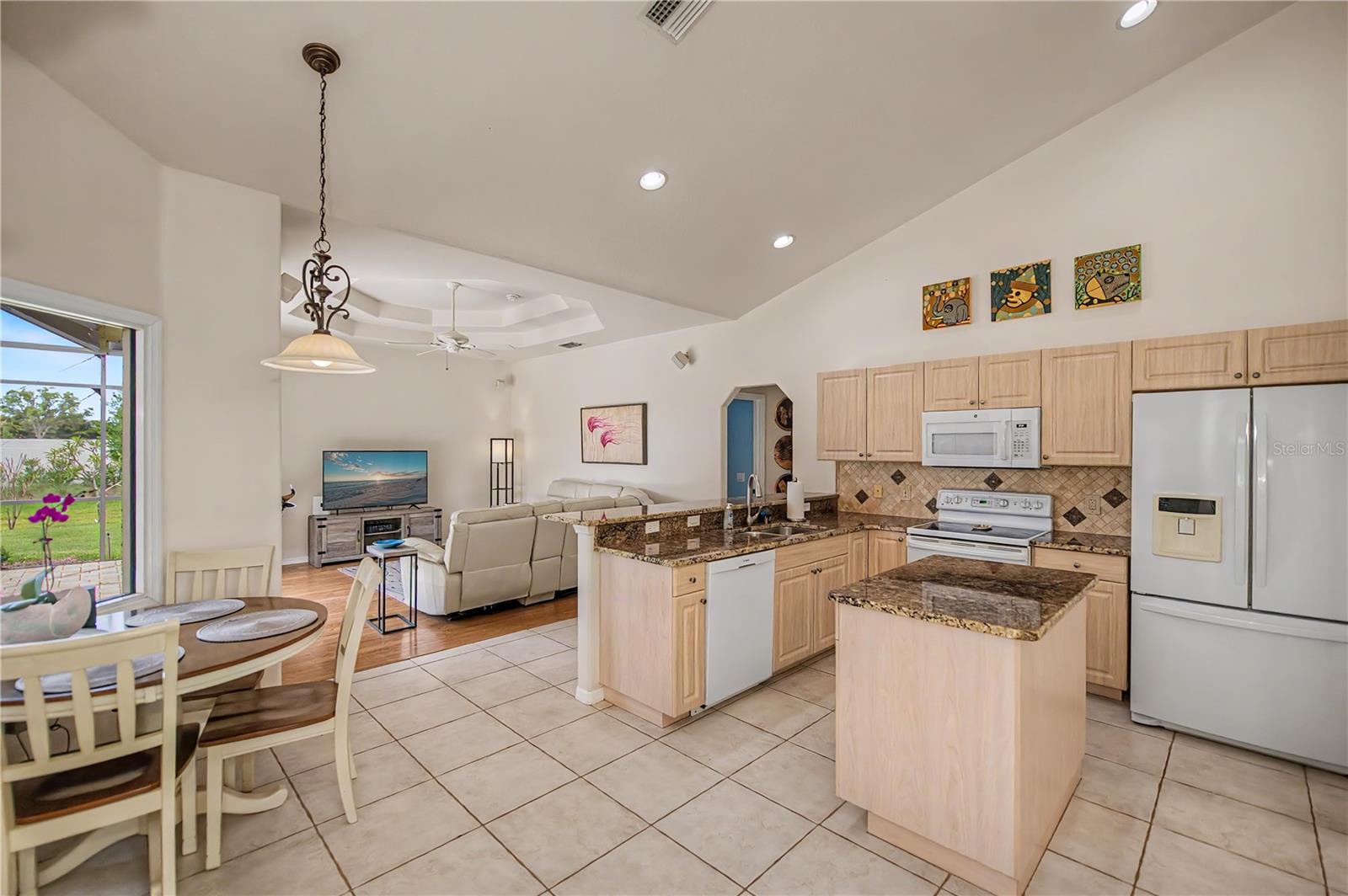 VENICE PALMS PH 2 - Residential