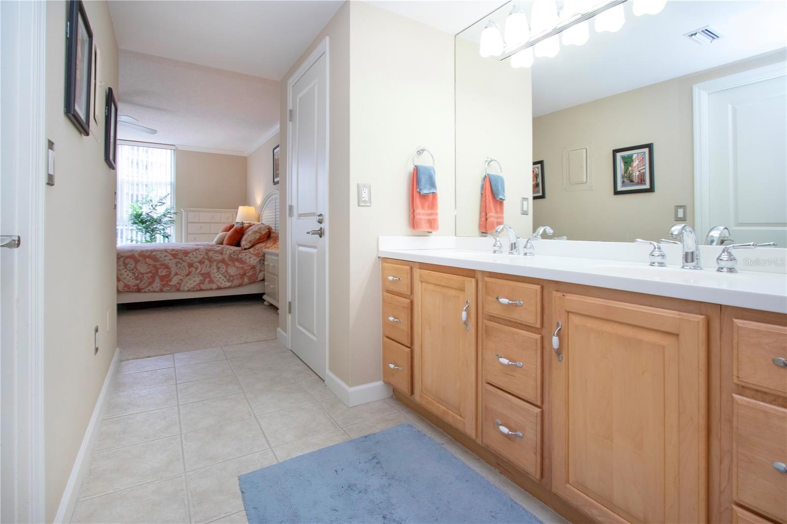 LIDO BEACH CLUB - Residential