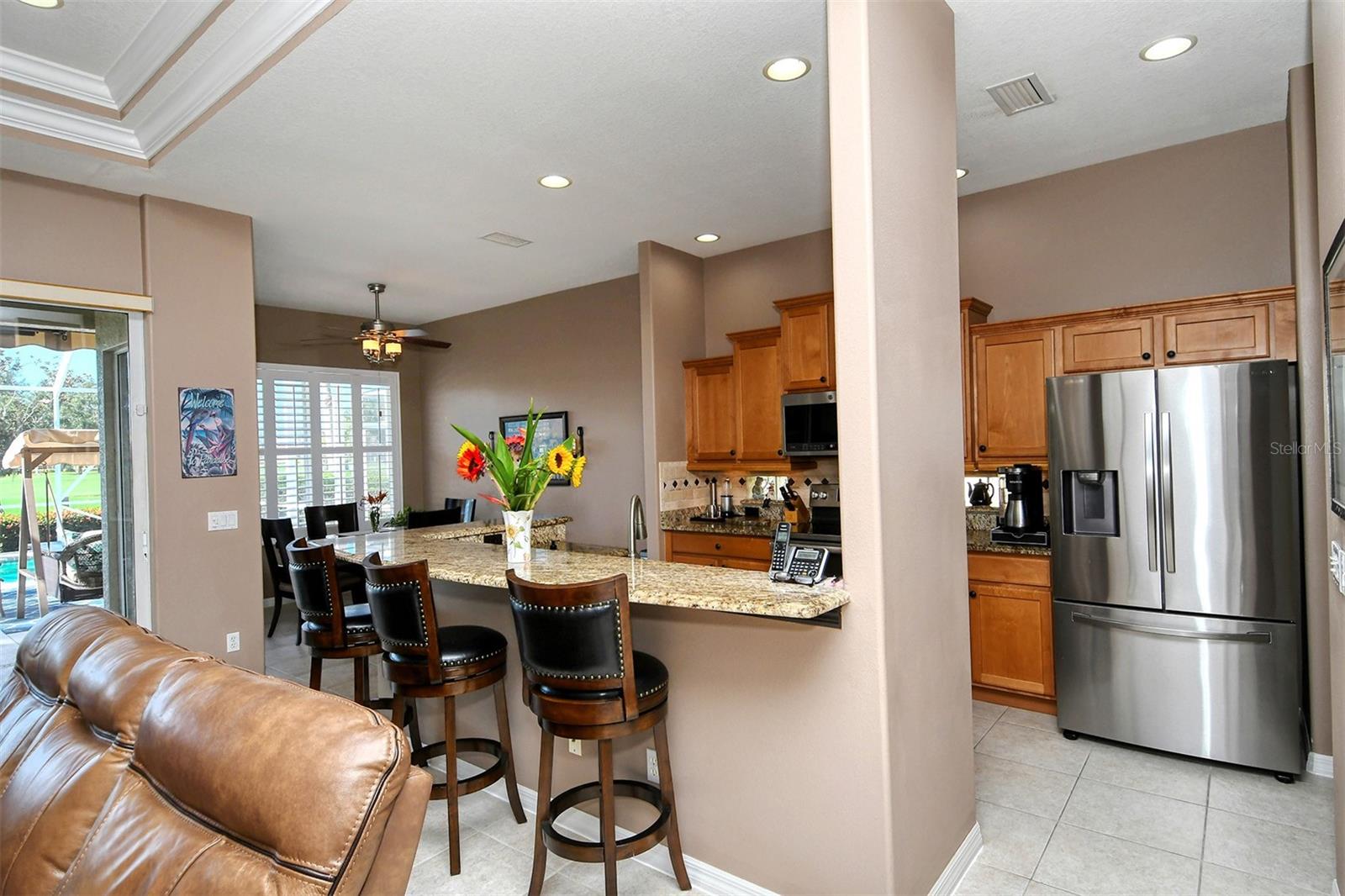 HERITAGE OAKS GOLF & COUNTRY CLUB - Residential