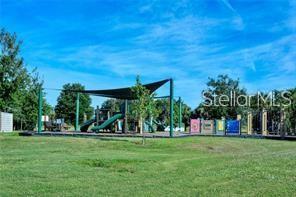 COLONIAL OAKS - Residential