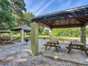 COLONIAL OAKS - Residential