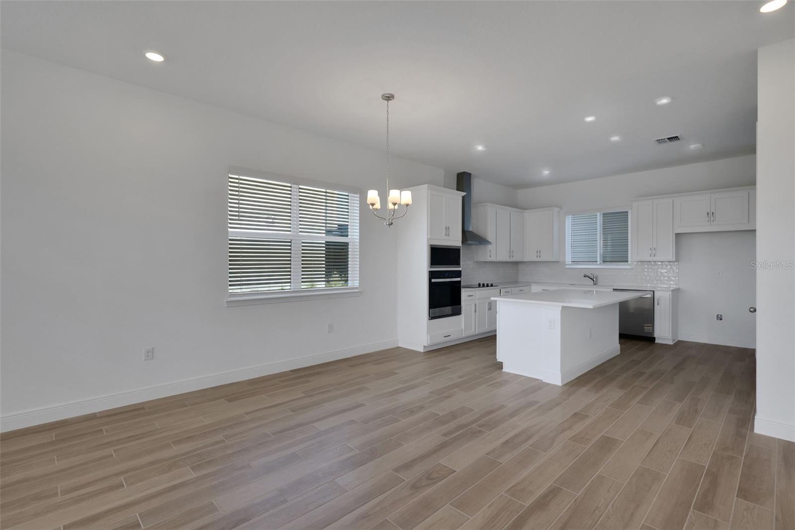 WESLYN PARK PH 2 - Residential