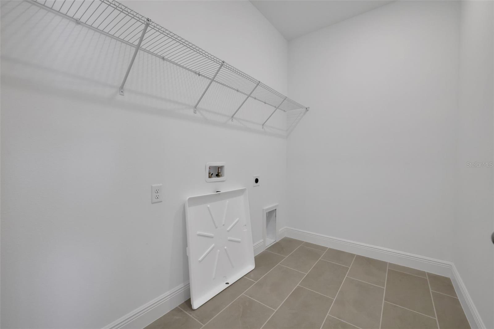 WESLYN PARK PH 2 - Residential