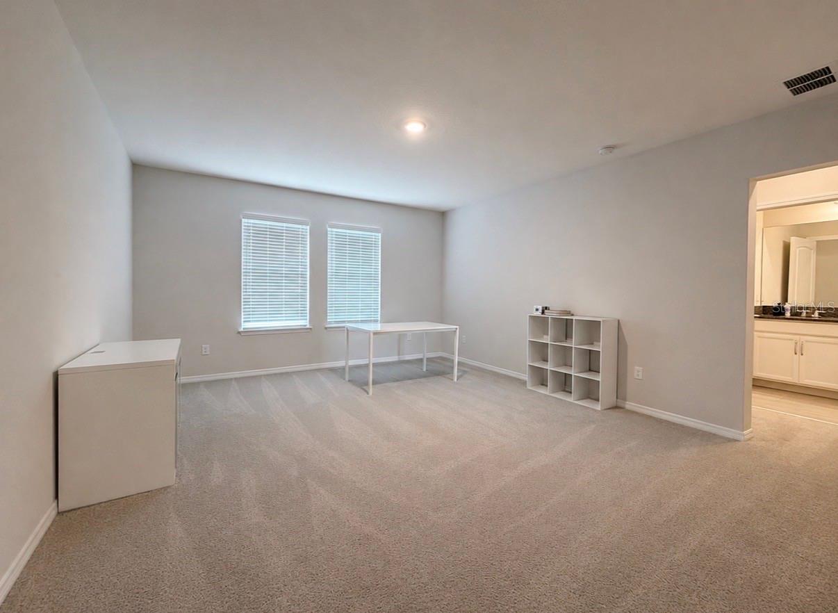 BRIDLEWOOD - Residential