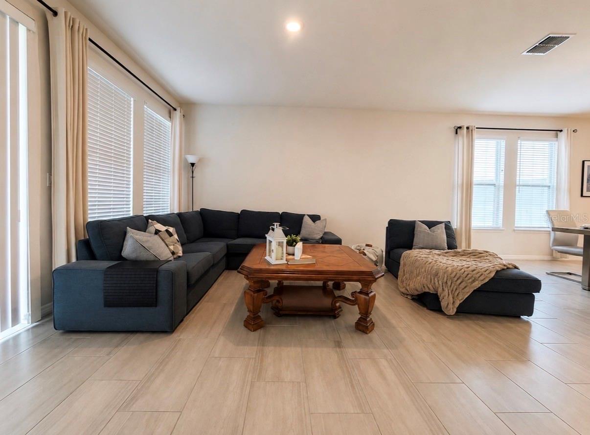 BRIDLEWOOD - Residential