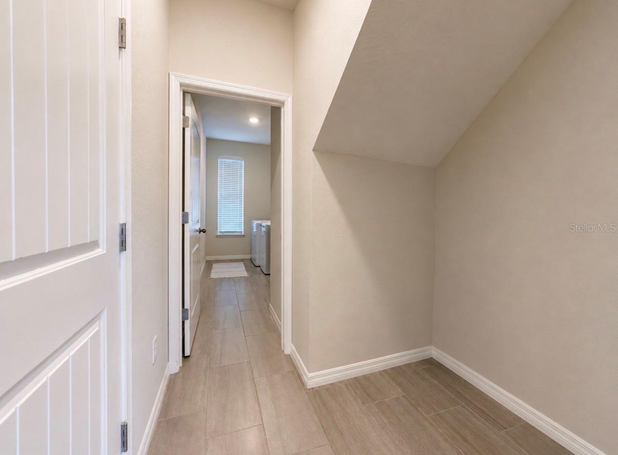 BRIDLEWOOD - Residential