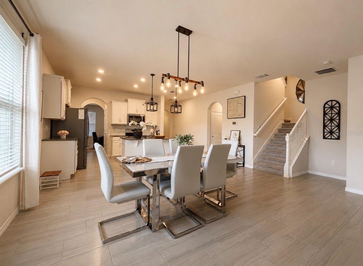 BRIDLEWOOD - Residential