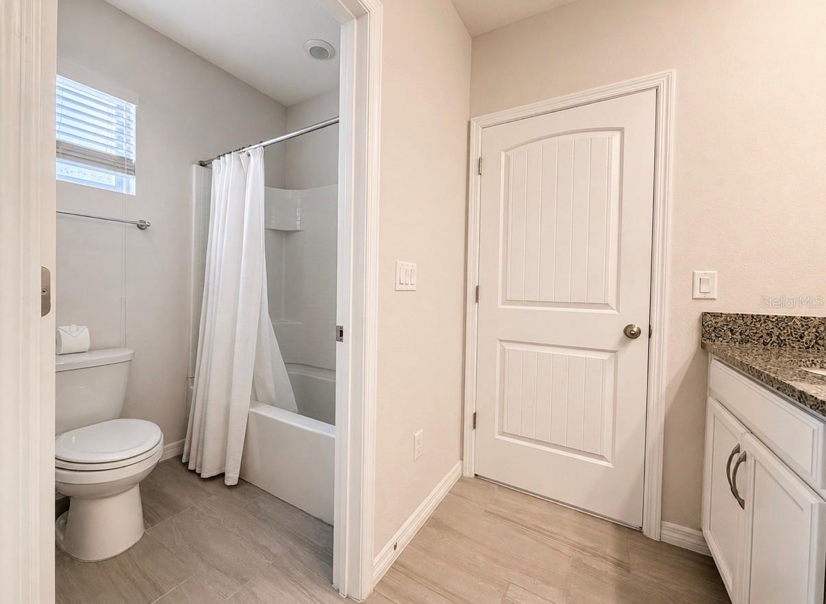 BRIDLEWOOD - Residential