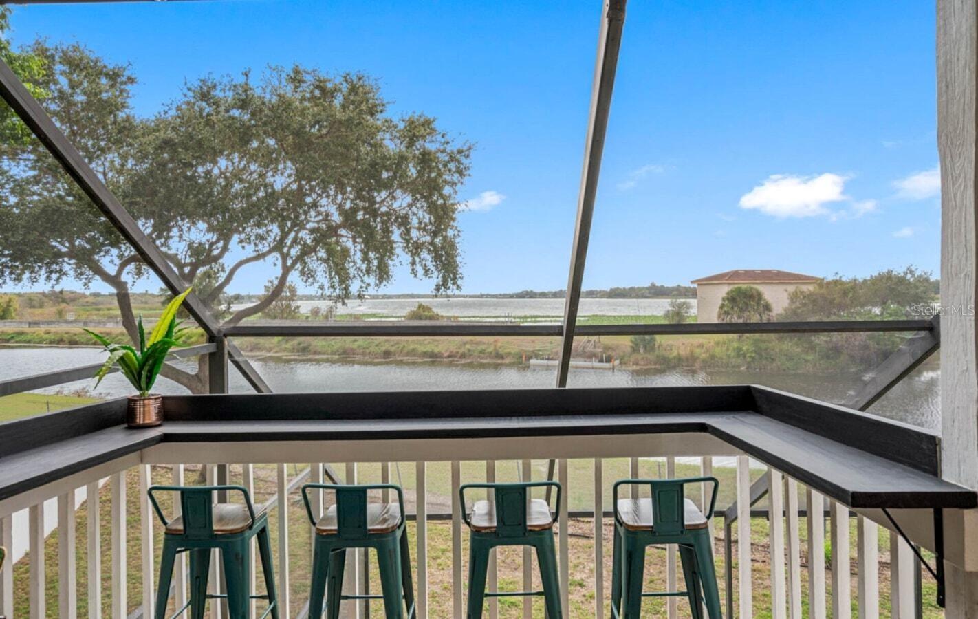 LAKES OF PINE RIDGE THE - Residential