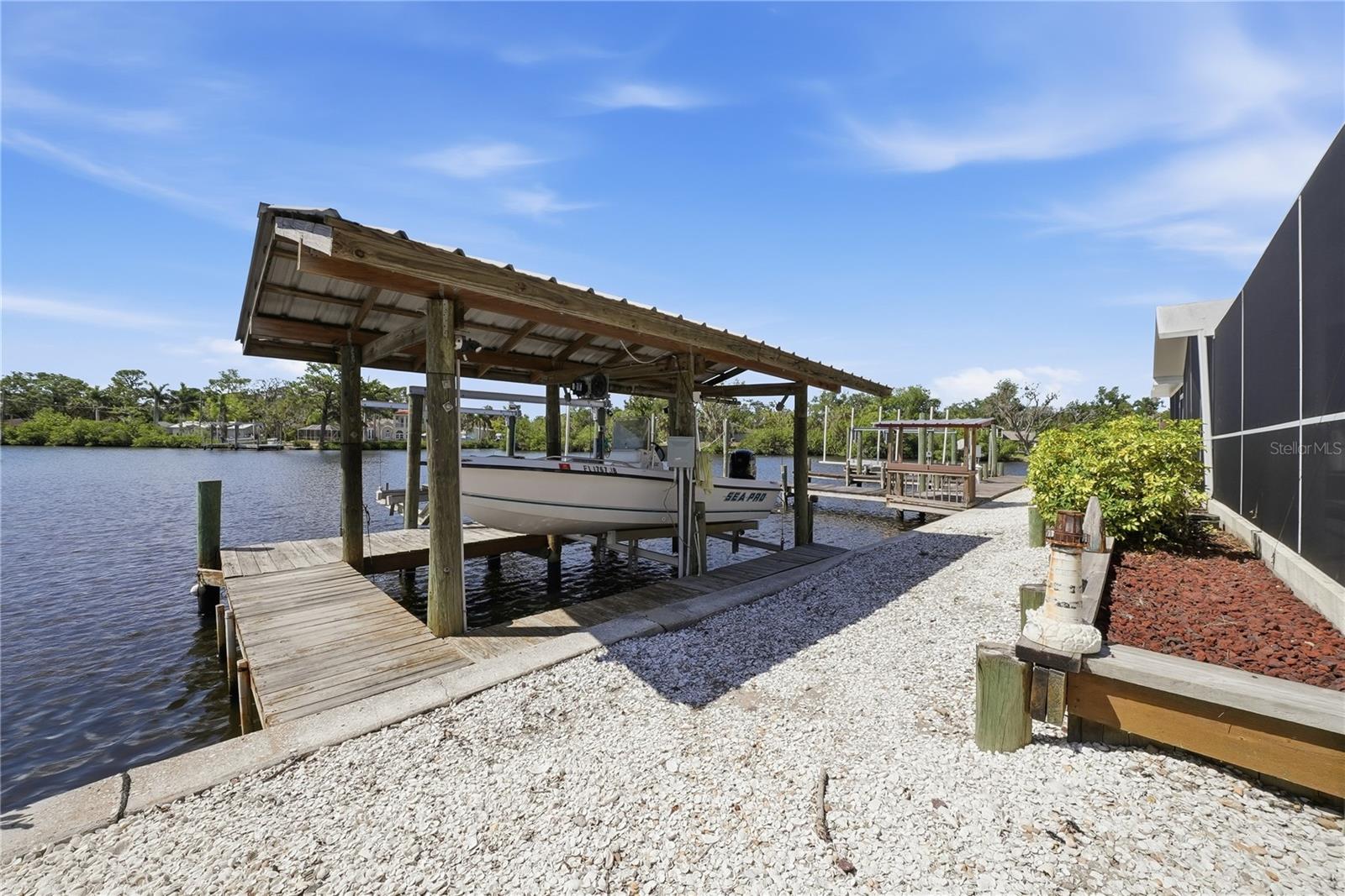 SANDPIPER POINT - Residential
