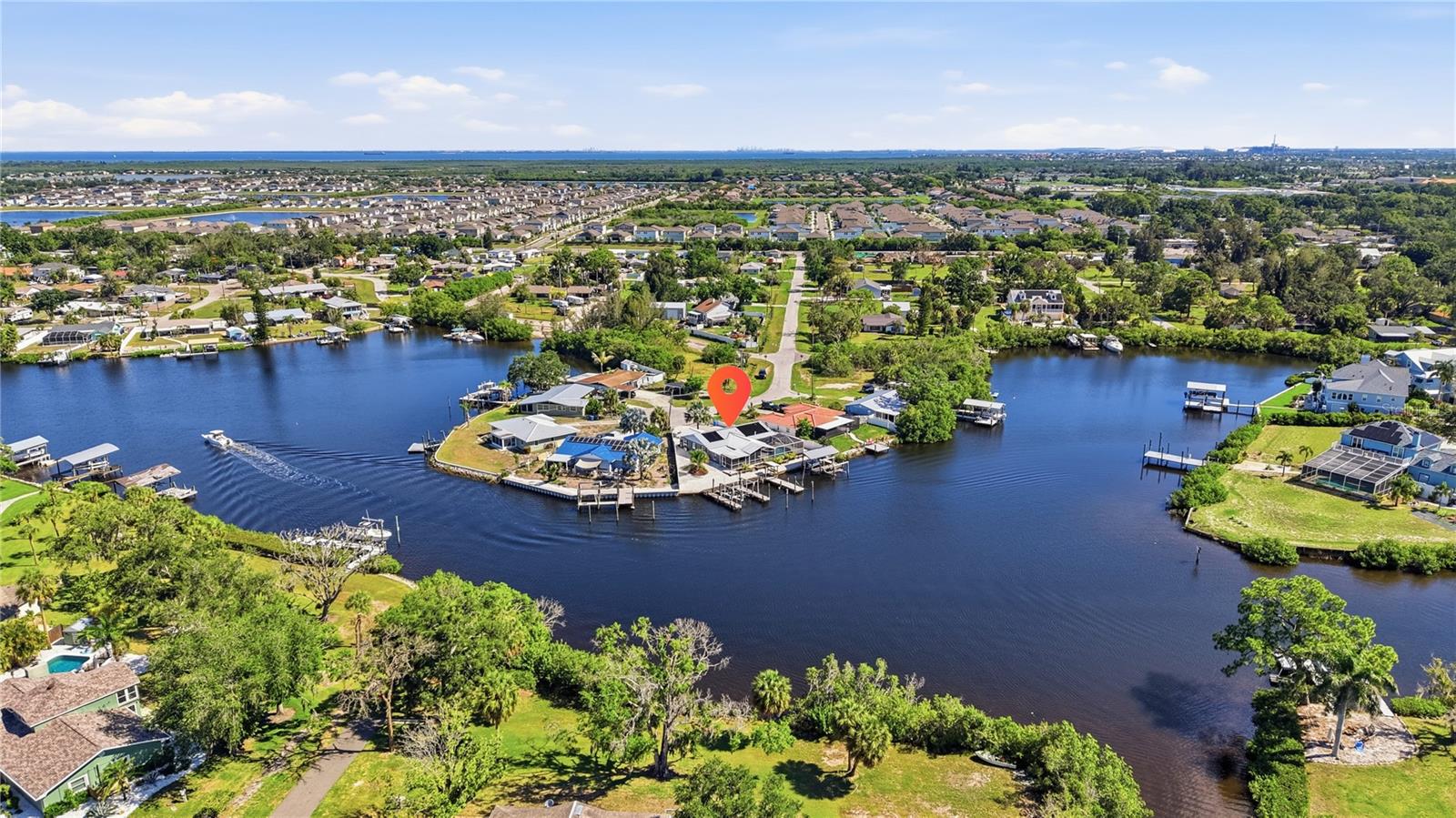 SANDPIPER POINT - Residential