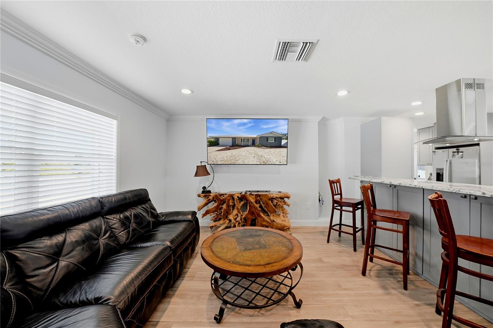 SANDPIPER POINT - Residential