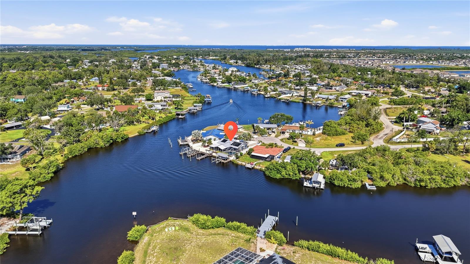 SANDPIPER POINT - Residential
