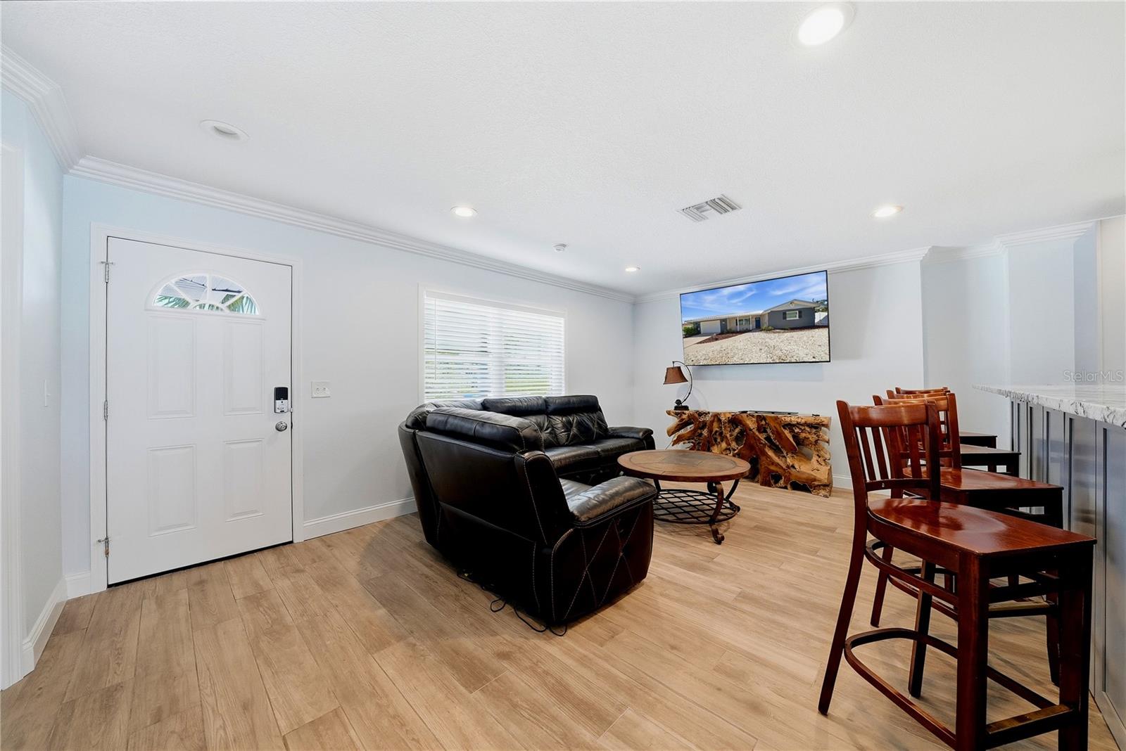 SANDPIPER POINT - Residential