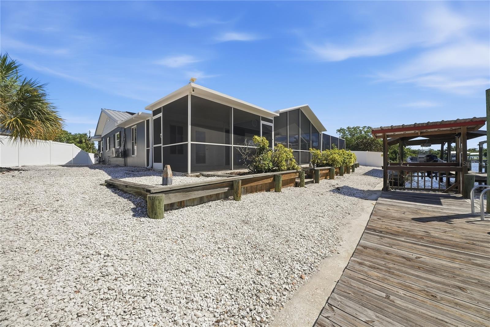 SANDPIPER POINT - Residential