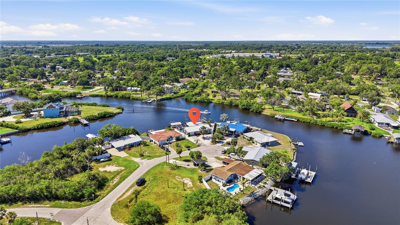 SANDPIPER POINT - Residential