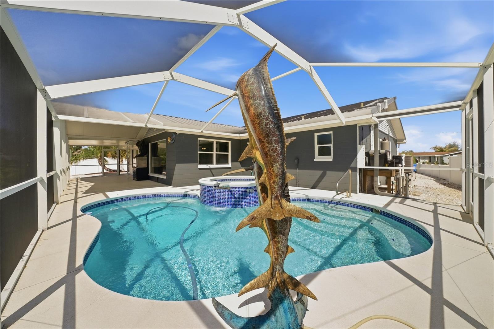 SANDPIPER POINT - Residential