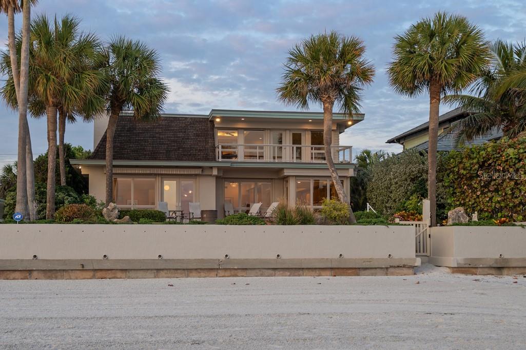 LONE PALM BEACH 1ST ADITION - Residential