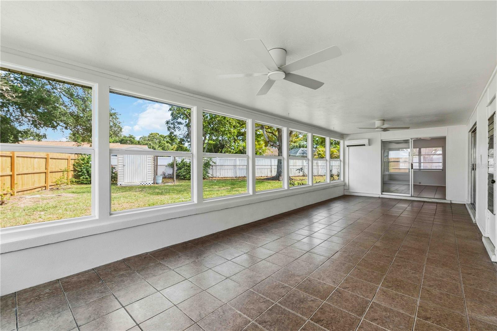 WHITFIELD COUNTRY CLUB ESTATES 1 - Residential