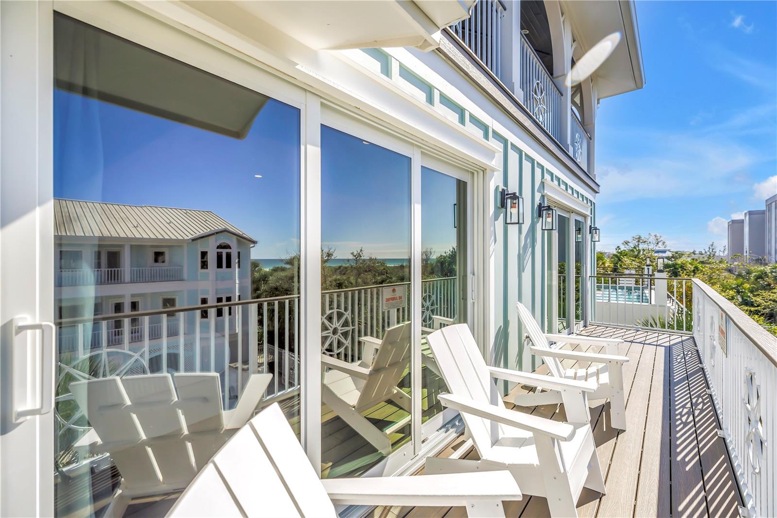 SARASOTA BEACH - Residential Income