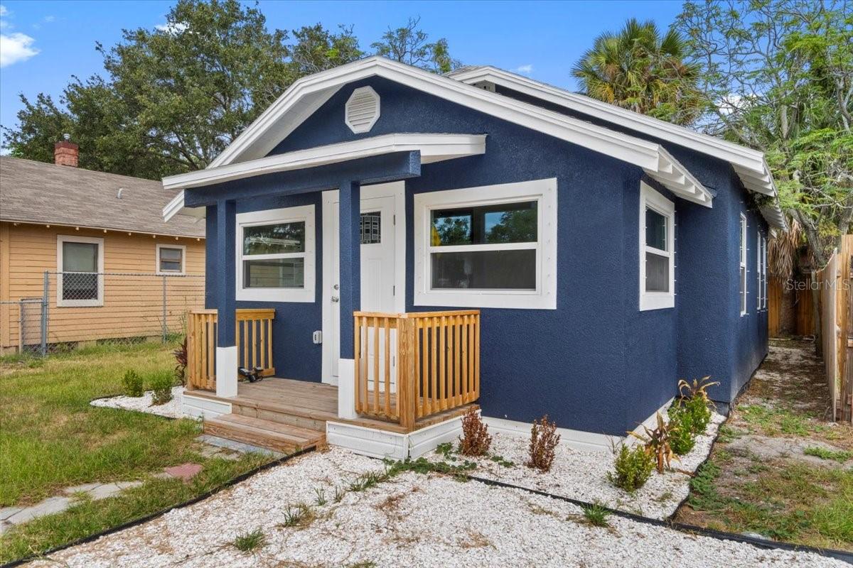 TAYLORS SUB - Residential Lease