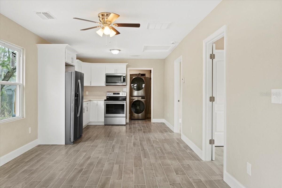 TAYLORS SUB - Residential Lease