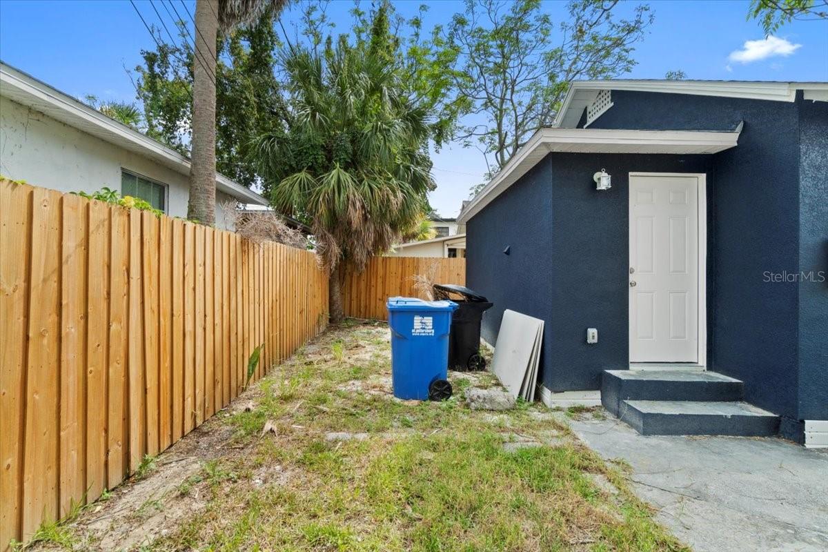 TAYLORS SUB - Residential Lease