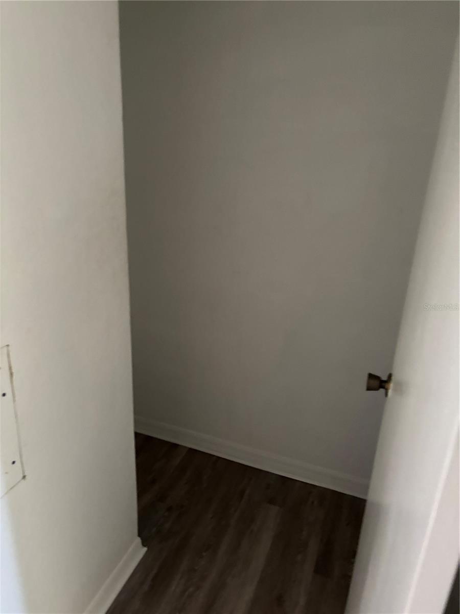 VENETIAN PLACE - Residential Lease
