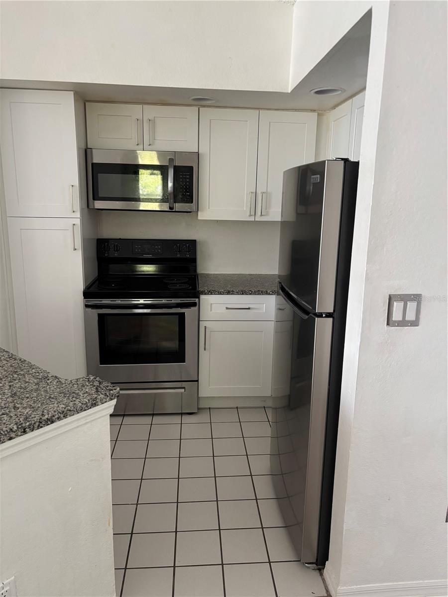 VENETIAN PLACE - Residential Lease
