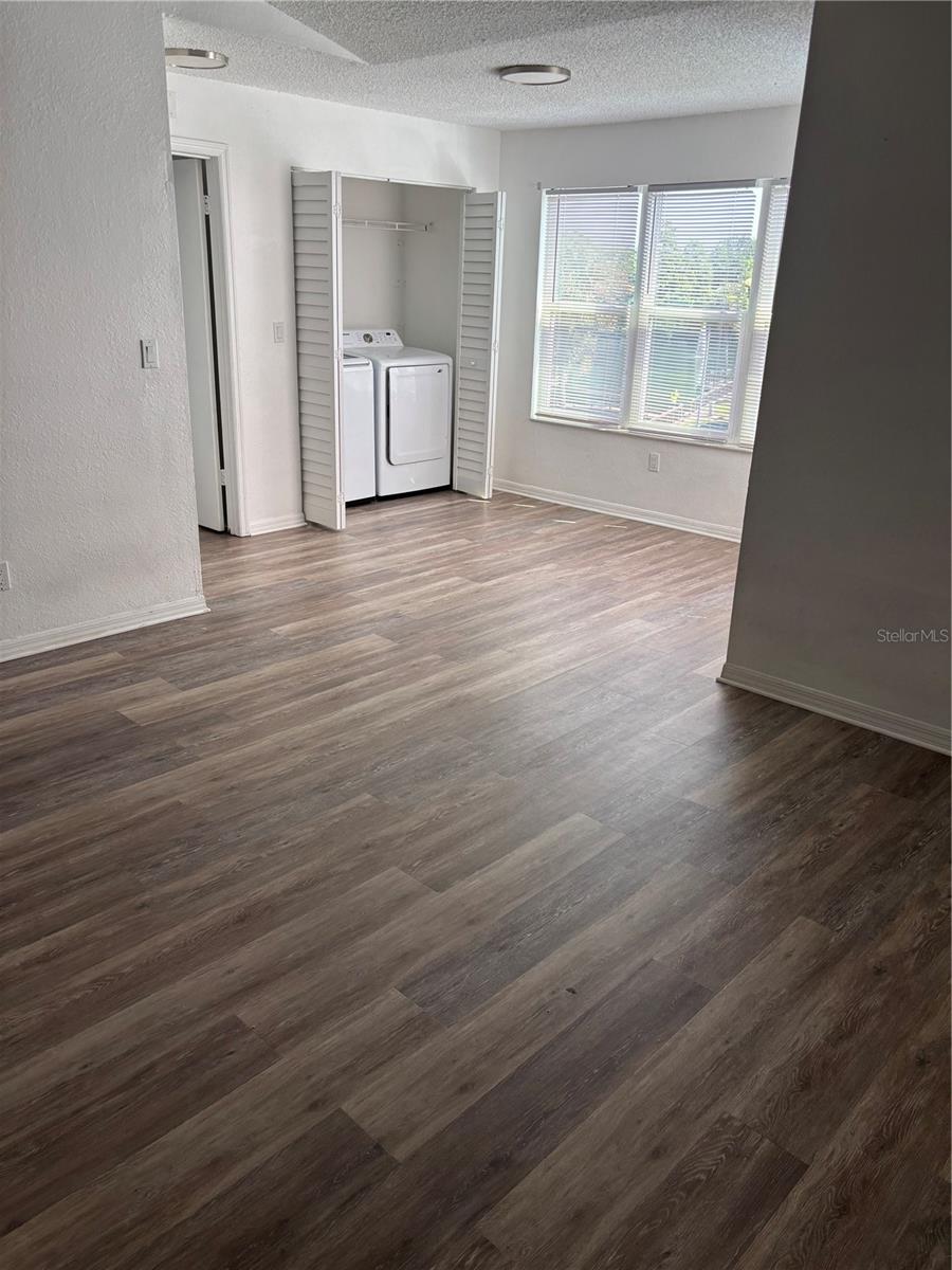 VENETIAN PLACE - Residential Lease