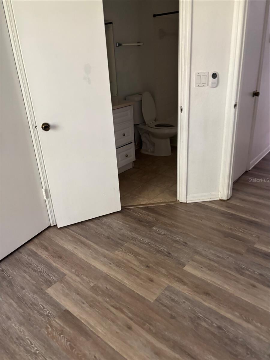 VENETIAN PLACE - Residential Lease