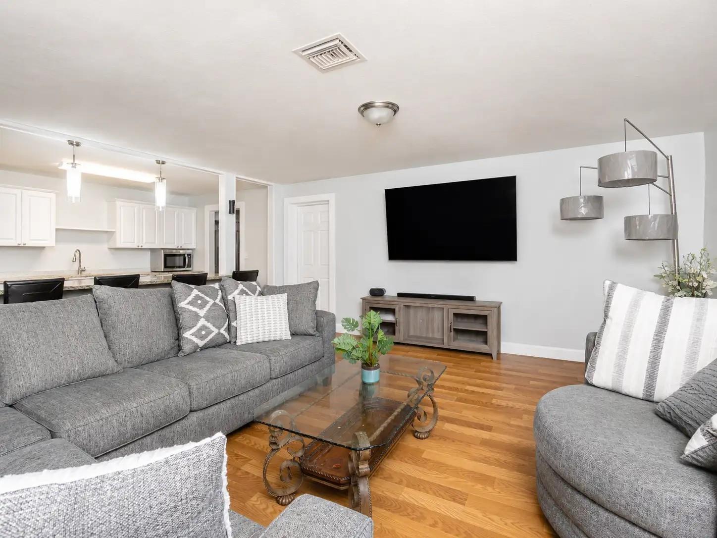 DOUGLAS ESTATES - Residential