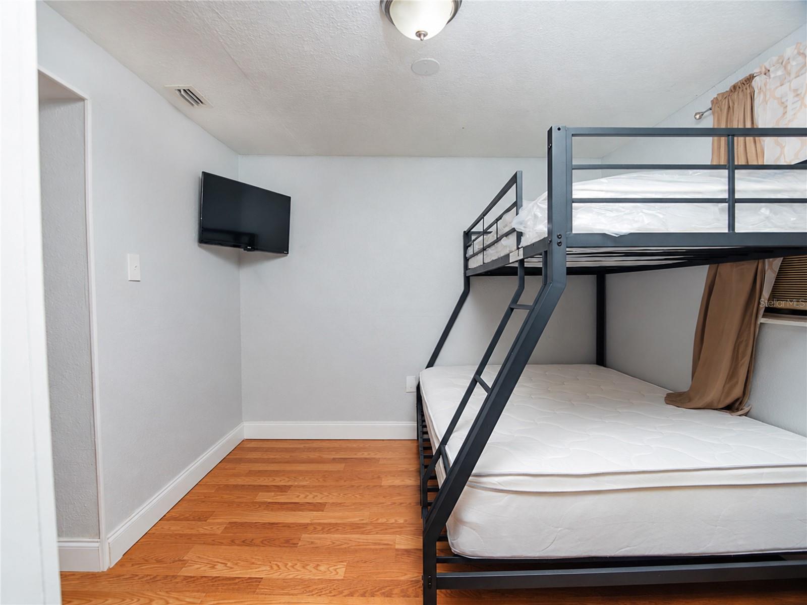 DOUGLAS ESTATES - Residential