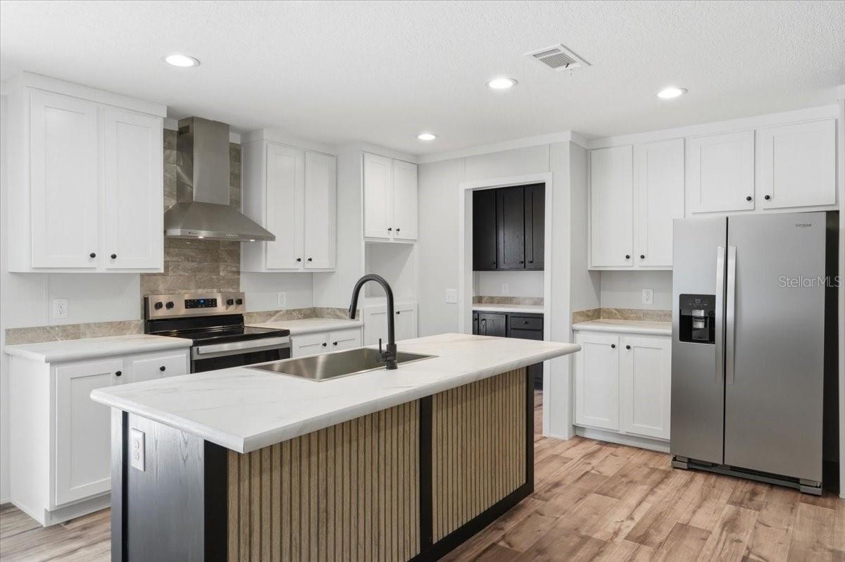 CUNNINGHAM ESTATES - Residential