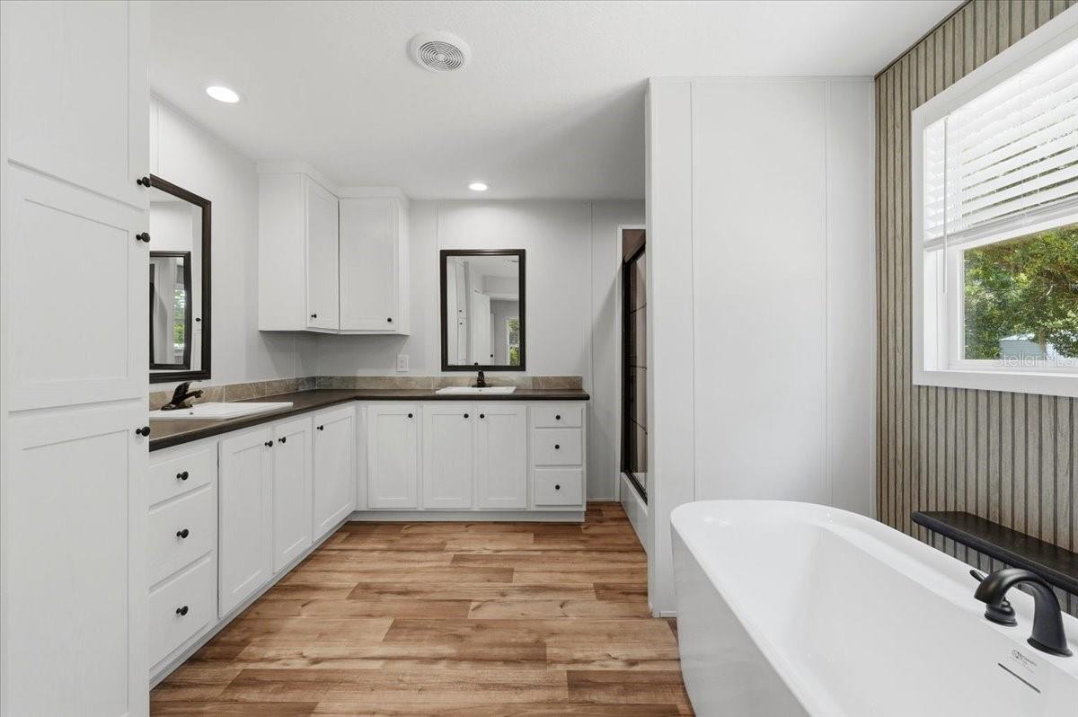 CUNNINGHAM ESTATES - Residential