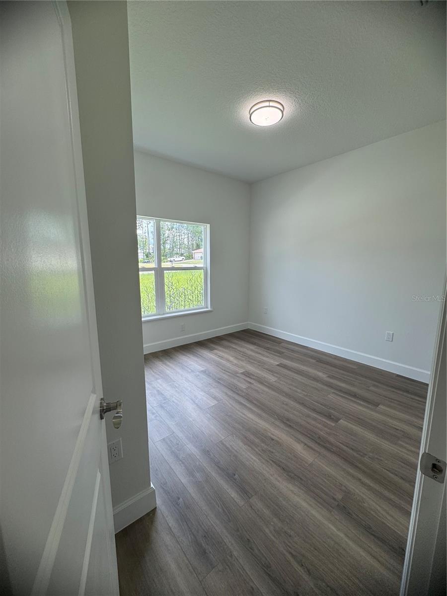 MARION OAKS UN 10 - Residential Lease