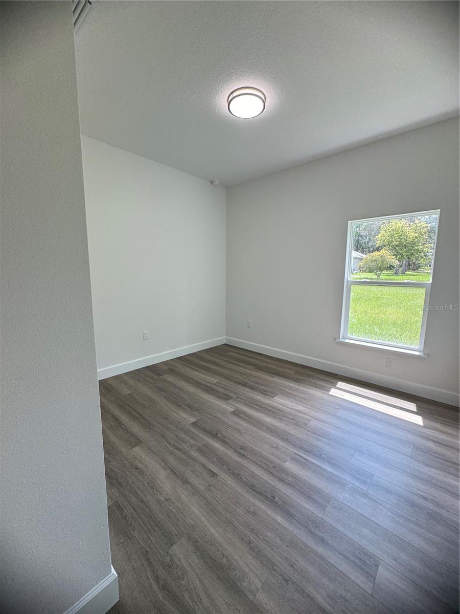 MARION OAKS UN 10 - Residential Lease