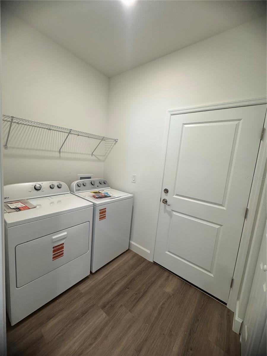 MARION OAKS UN 10 - Residential Lease