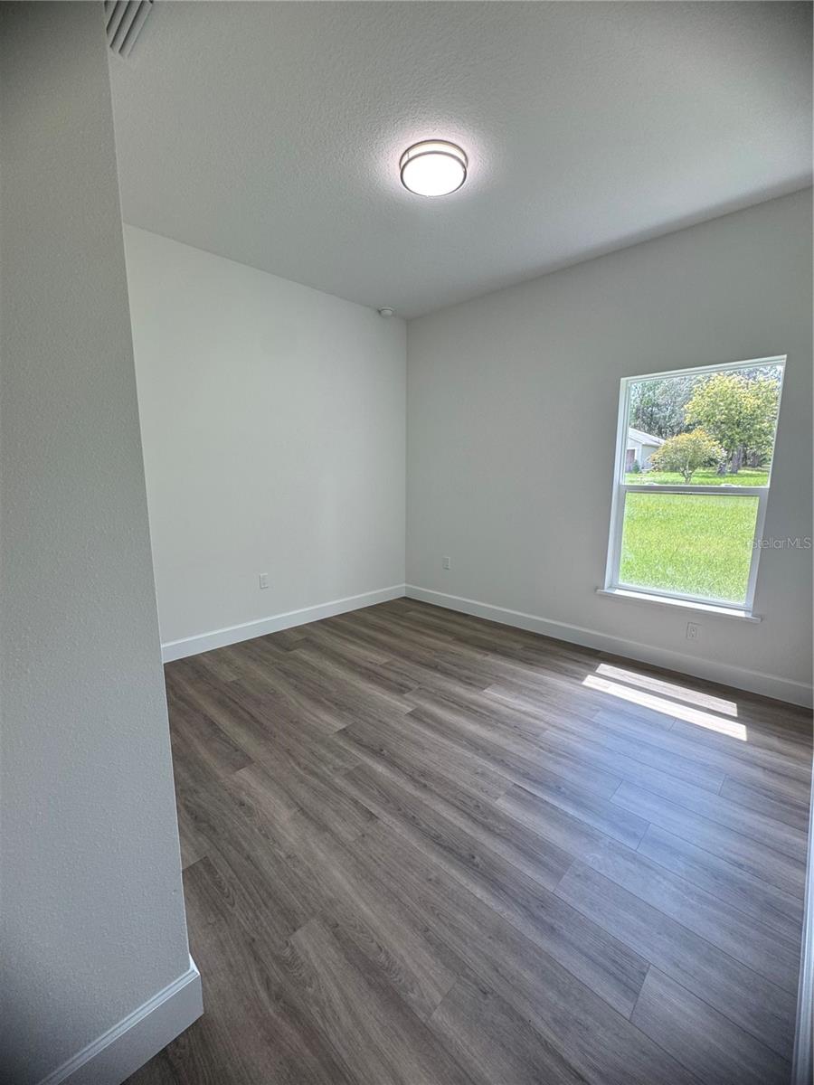MARION OAKS UN 10 - Residential Lease