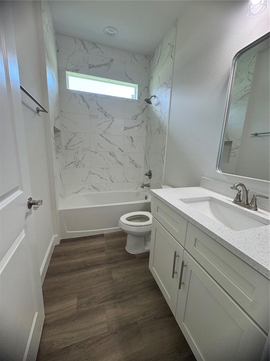 MARION OAKS UN 10 - Residential Lease