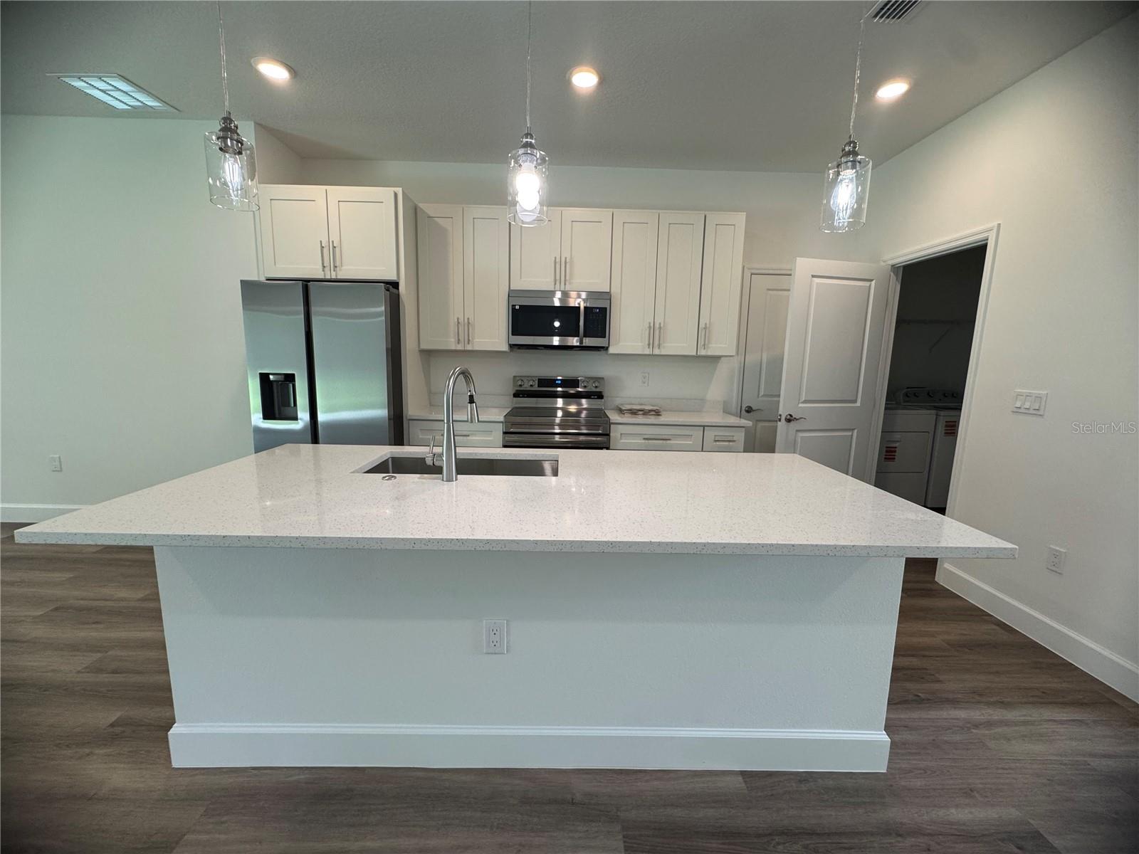 MARION OAKS UN 10 - Residential Lease