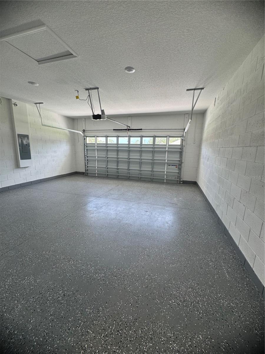 MARION OAKS UN 10 - Residential Lease