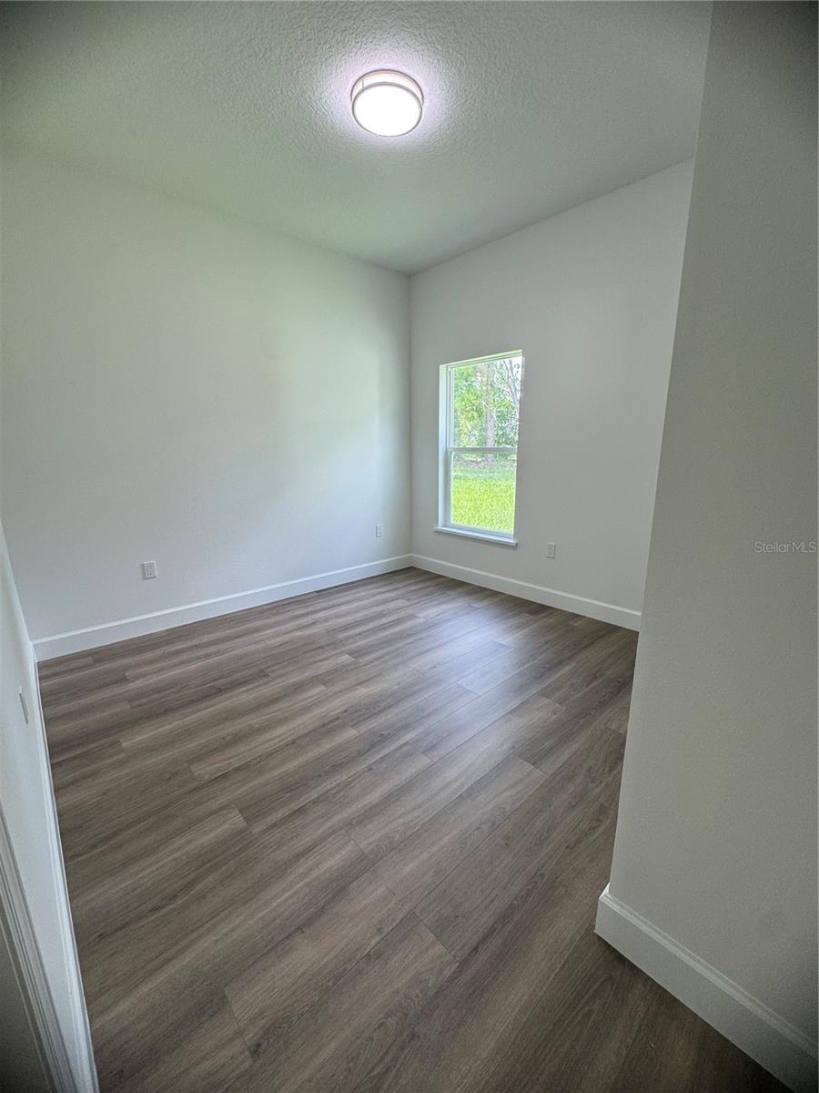 MARION OAKS UN 10 - Residential Lease