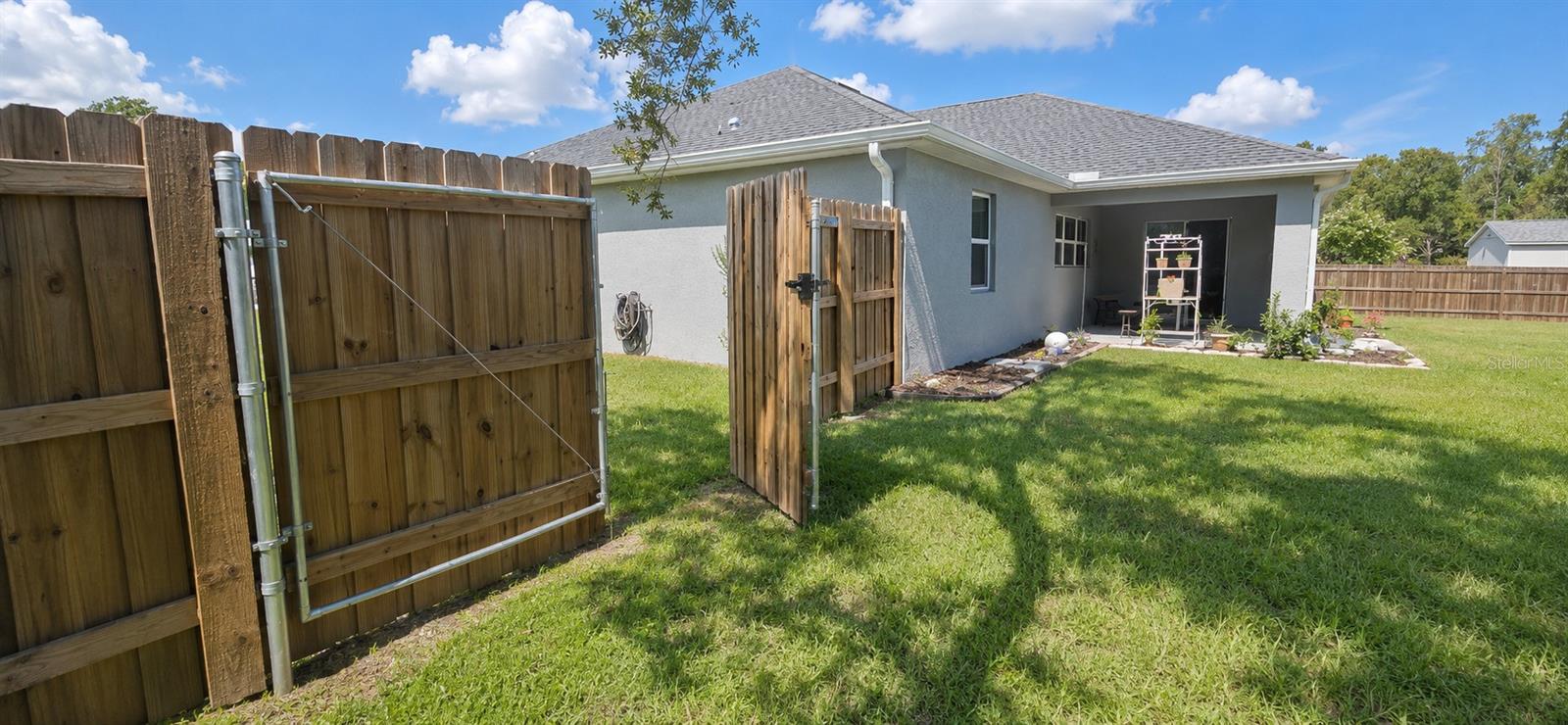 KINGSLAND COUNTRY ESTATE - Residential