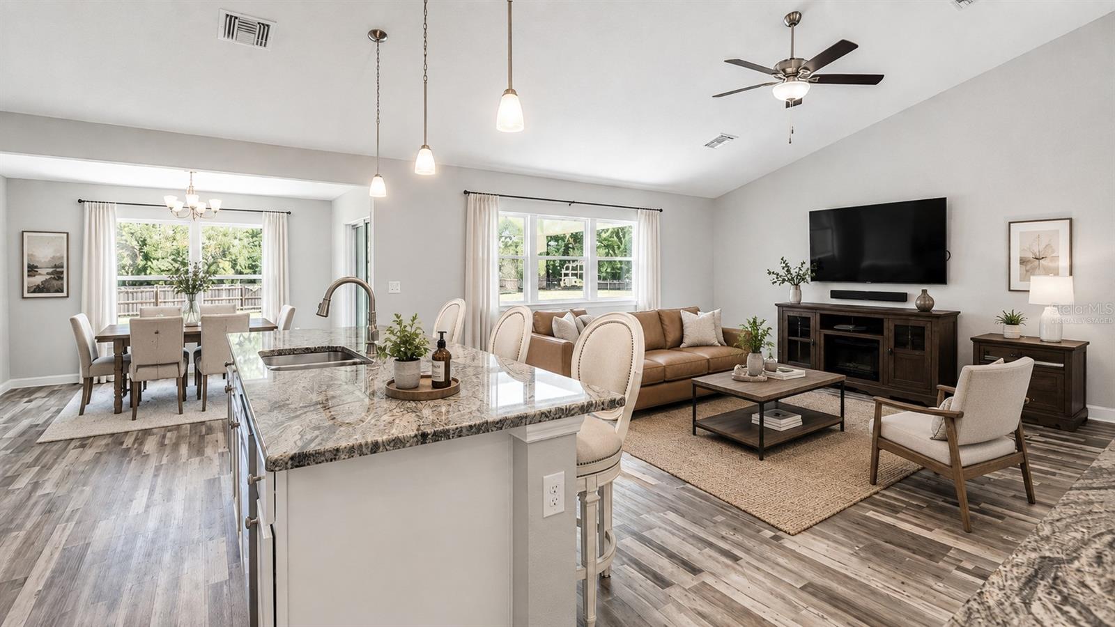 KINGSLAND COUNTRY ESTATE - Residential