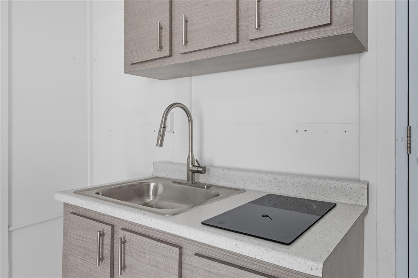 URB. VALLE UNIVERSITARIO - Residential