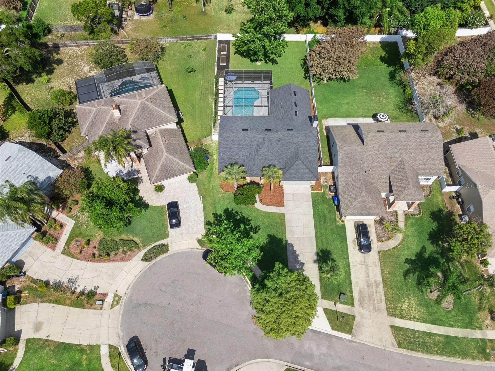 PEMBROOKE - Residential