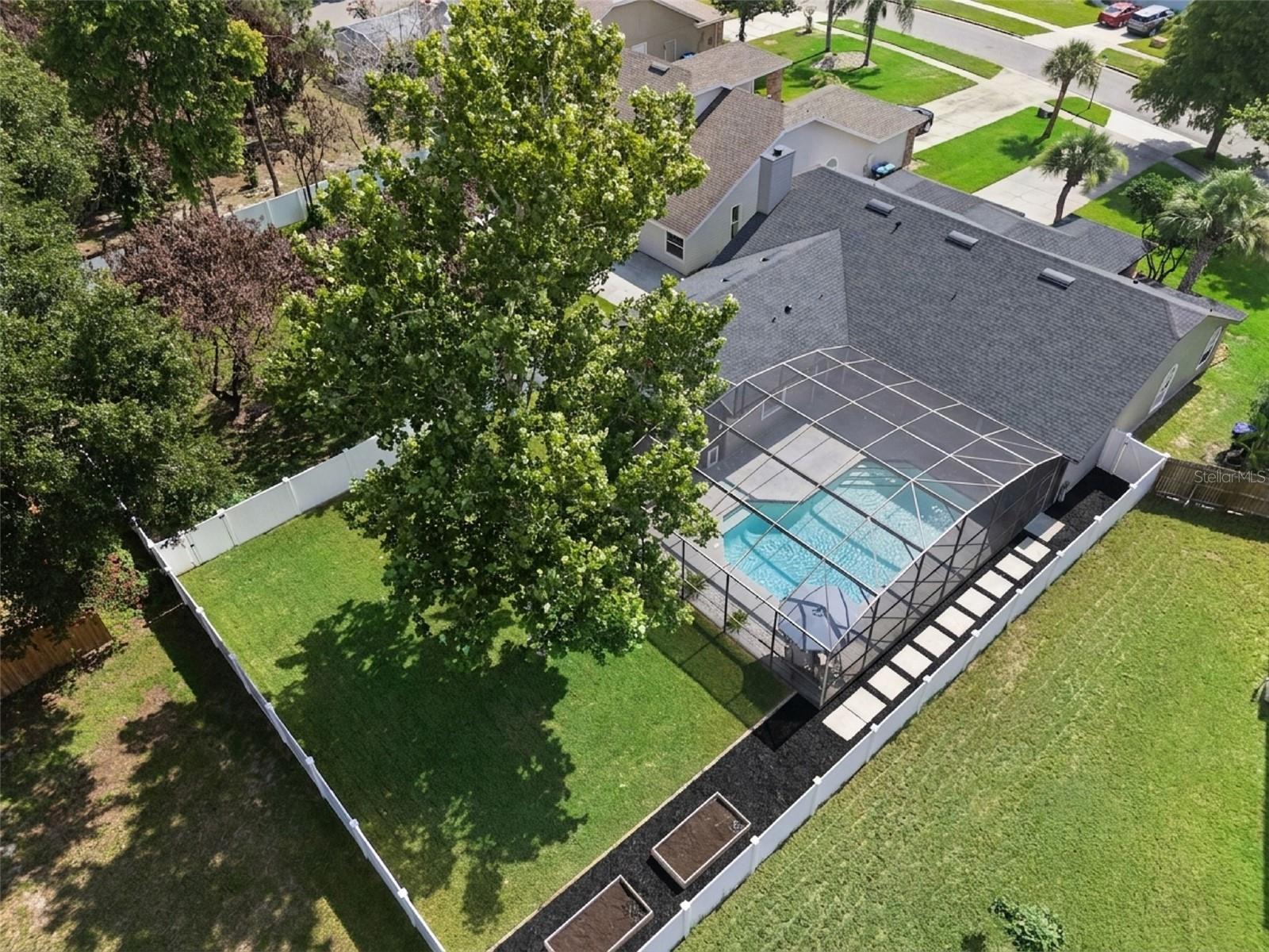 PEMBROOKE - Residential