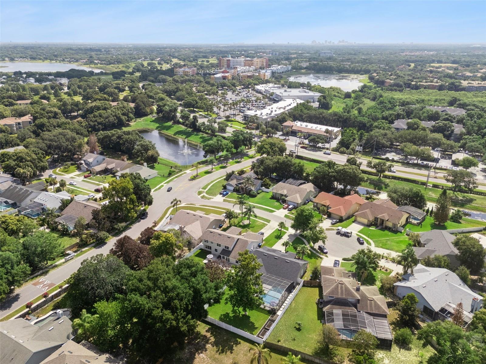 PEMBROOKE - Residential