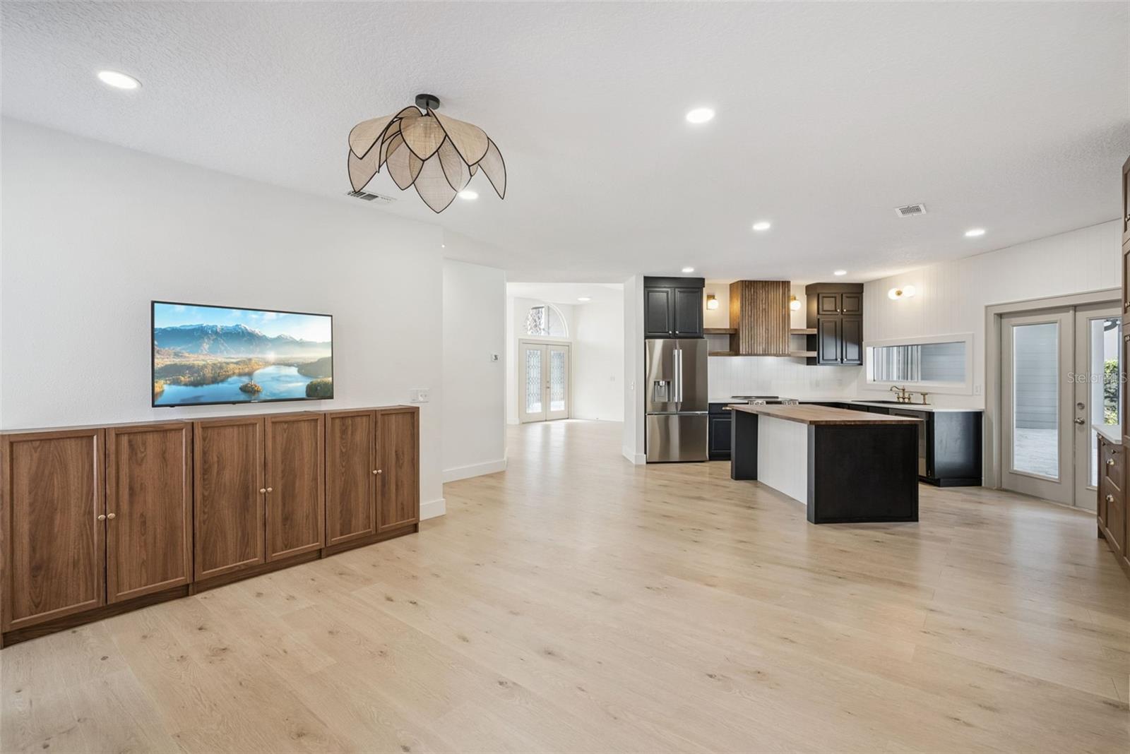 PEMBROOKE - Residential